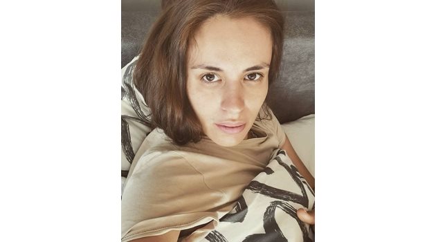 Радина Кърджилова сама съобщи, че е болна от коронавирус
СНИМКА: ОФИЦИАЛЕН ИНСТАГРАМ ПРОФИЛ НА АКТРИСАТА