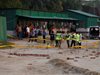 Двама убити и поне 30 ранени при 2 експлозии в Бангладеш