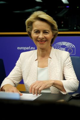 Урсула фон дер Лайен е номинирана за шеф на Европейската комисия.