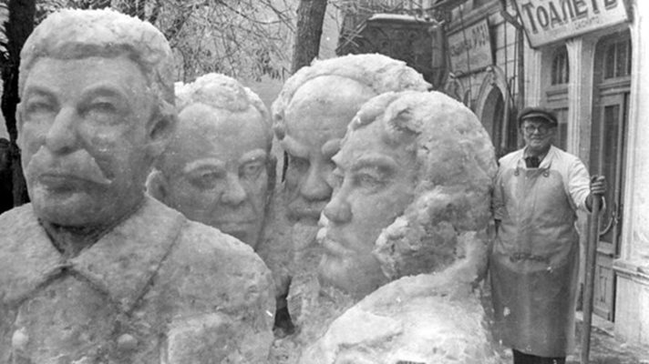 Денчо Ножаров е сладкарят, създал ледени скулптури