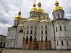 Украинската полиция обискира черкви и домове на свещеници, лоялни на Москва