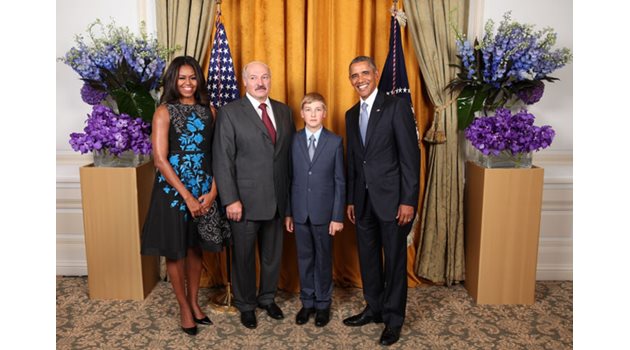 С Барак и Мишел Обама.
