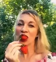 Мария Захарова със странно видео след изгонването на руските дипломати