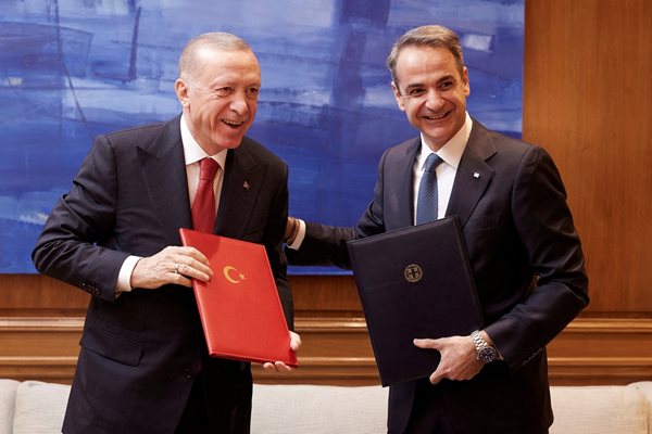 Среща на Мицотакис и Ердоган. СНИМКА: Ройтерс