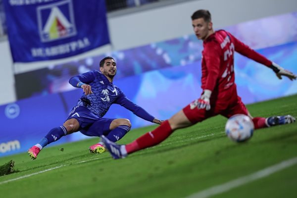 "Левски" удари 3:0 "Локо" (Пд) за първа победа от 22 октомври