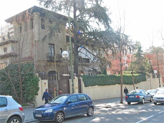 Домът на Симеон в Мадрид
СНИМКА: МОМЧИЛ ИНДЖОВ
