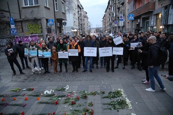 Протест в София срещу освобождаването на шофьора, прегазил Филип на пешеходна пътека СНИМКА: Николай Литов