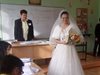 Булка гласува на сватбения си ден в Бургас (Снимки)