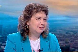 Доц. Наталия Киселова: Свидетели сме на  положението „Като няма кой, ще бъда аз"