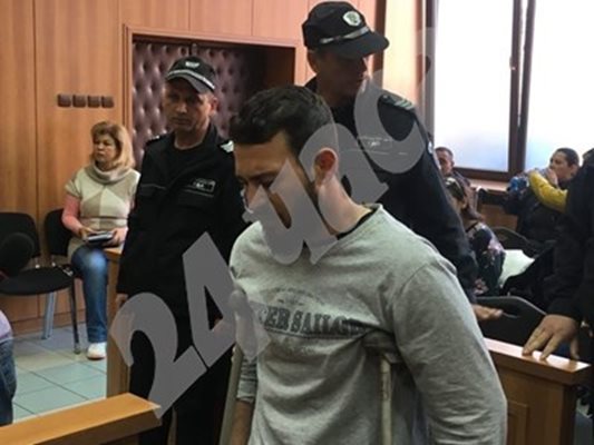 Андон Огнянов получи 6,8 г. затвор, сега го чакат и искове за 1,3 млн. лева.