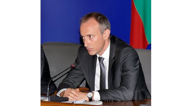 Министърът на образованието и науката Красимир Вълчев. Снимка Архив