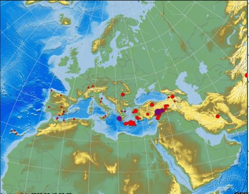 Картата на Европейско-Средиземноморския сеизмологичен център показва последните земетресения в района.