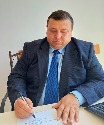 Гюрай Мурадов встъпи в длъжност, след като ВСС го избра за поста на 13 септември.