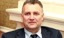 Новото мнозинство в борда уволни 
шефа на БЕХ Валентин Николов