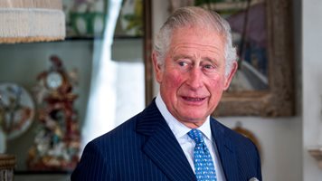 Историческа корона на британския монарх ще бъде пригодена за крал Чарлз Трети