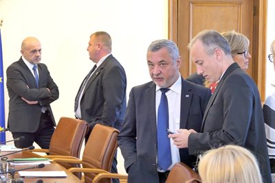 След днешното си редовно заседание министрите отидоха и на първия отчет пред партньорите от коалицията. СНИМКА: Пиер Петров