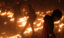 Фестивалът "Болас де Фуего" ("Огнени топки") в Неджапа, Ел Салвадор