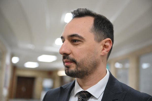 Министърът на икономиката и индустрията Богдан Богданов
Снимка; Орлин Цанев