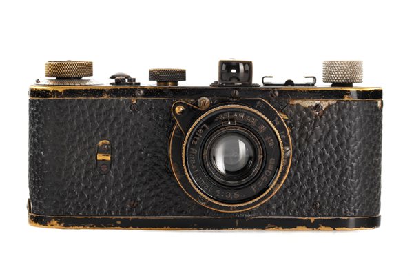 Фотоапарат "Лайка" СНИМКА: www.leitz-auction.com