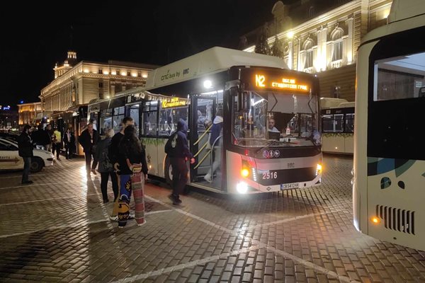 В момента в София се движат четири линии за нощен транспорт.