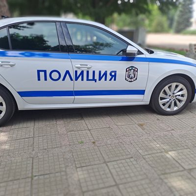 Новият автомобил на полицията в Садово.