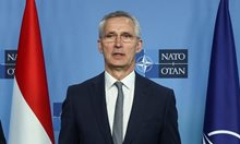 Столтенберг призова страните от НАТО да пратят повече военни запаси на Украйна