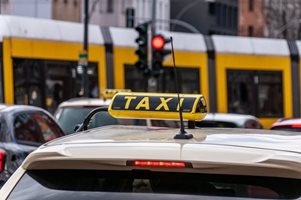 Гладна стачка на таксиметровите шофьори в Букурещ