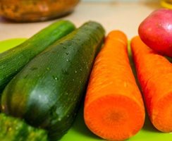 Фритата със зеленчуци