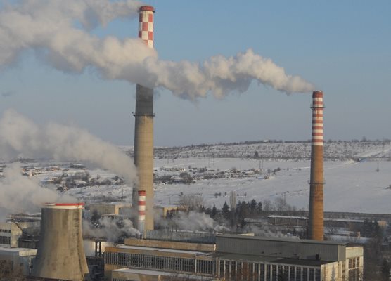 "Топлофикация Плевен" е сред включилите се в голяма коалиция „Анти 40%“, която иска промяна на поетия ангажимент за намаляване с 40% на въглеродните емисии до 2026 година.