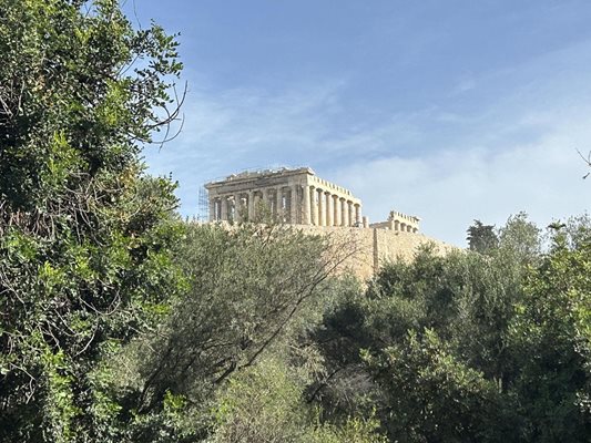 Акрополът в Атина