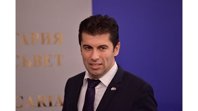 Une délégation bulgare conduite par le Premier ministre Kiril Petkov part pour l’Ukraine