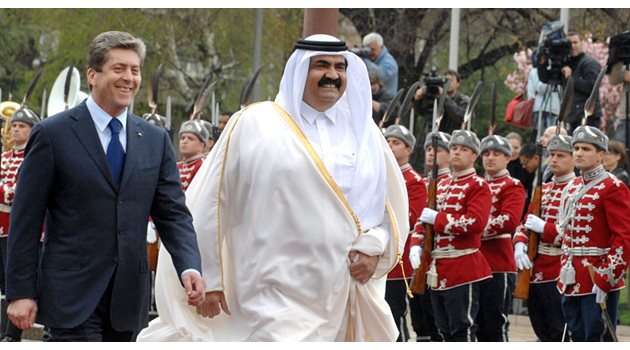 Президентът Първанов с шейх Хамад. През април 2009 г. тогавашният емир на Катар дойде два пъти до София.