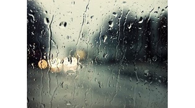 Около и след обяд ще се развива купеста и купесто-дъждовна облачност и ще има краткотрайни валежи от дъжд, с гръмотевици.  СНИМКА : Pixabay