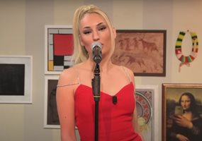 Певица се пошегува с ИТН с кавър на "Едно ферари с цвят червен" (Видео)