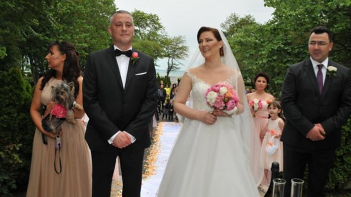 Сватбата на Йорданова с министър Лукарски бе като приказка.