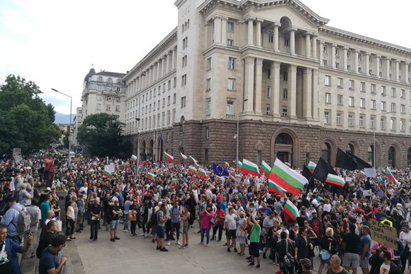 Шести ден протести срещу правителството в София СНИМКА: Йордан Симеонов