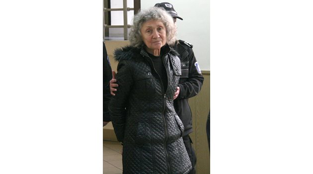 Веска Хаджиева може да получи от 10 до 20 г. затвор.