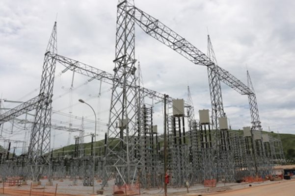 Китайска фирма изгради най-големия проект за пренос на електроенергия в Бразилия
