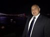 Йълдъръм изненада Борисов с торта за ЧРД (Видео)