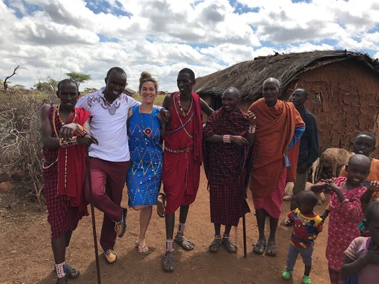 С масайско племе в Кения
