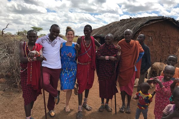 С масайско племе в Кения