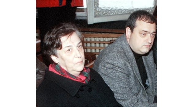 ЗАСЕДАНИЕ: Съпругата на Андрей Луканов и синът му присъстват на делото за убийството.