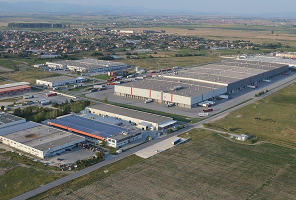 “Тракия икономическа зона” е един от индустриалните центрове на България, които допринасят много за възхода на целия регион около Пловдив.
СНИМКИ: “24 ЧАСА”