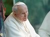 Бившият секретар на папа Йоан Павел II: Намеците за педофилия са пошли инсинуации