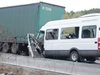 Съдът остави в ареста шофьора на тира от катастрофата край Лесово