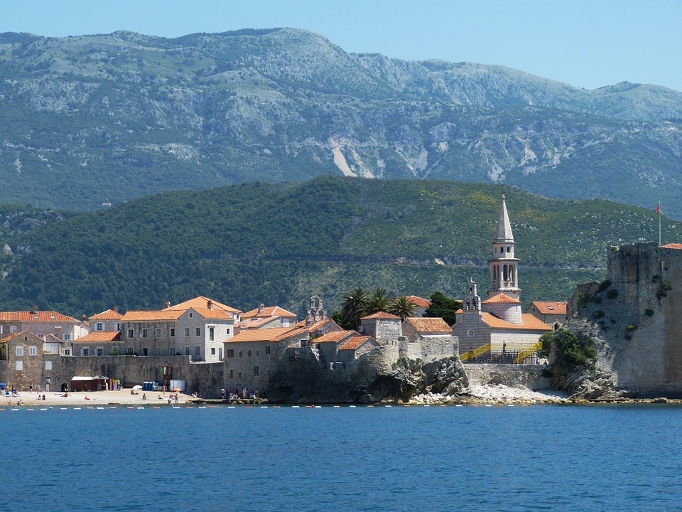 25% повече туристи в черногорския курорт Будва спрямо миналата година