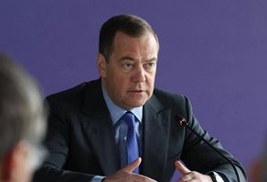 Дмитрий Медведев СНИМКА: Туитър/ Russieninfos
