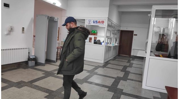 Начо Пантелеев дойде в Районния съд по дело за държане на наркотици СНИМКИ: Дима Максимова
