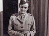 Вълнуващата история на жената, която първа видя нацистките танкове (снимки)