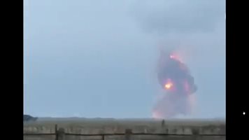 Серия от взривове в руски военни бази в Крим, 3-ма са загинали (Снимки, видео)